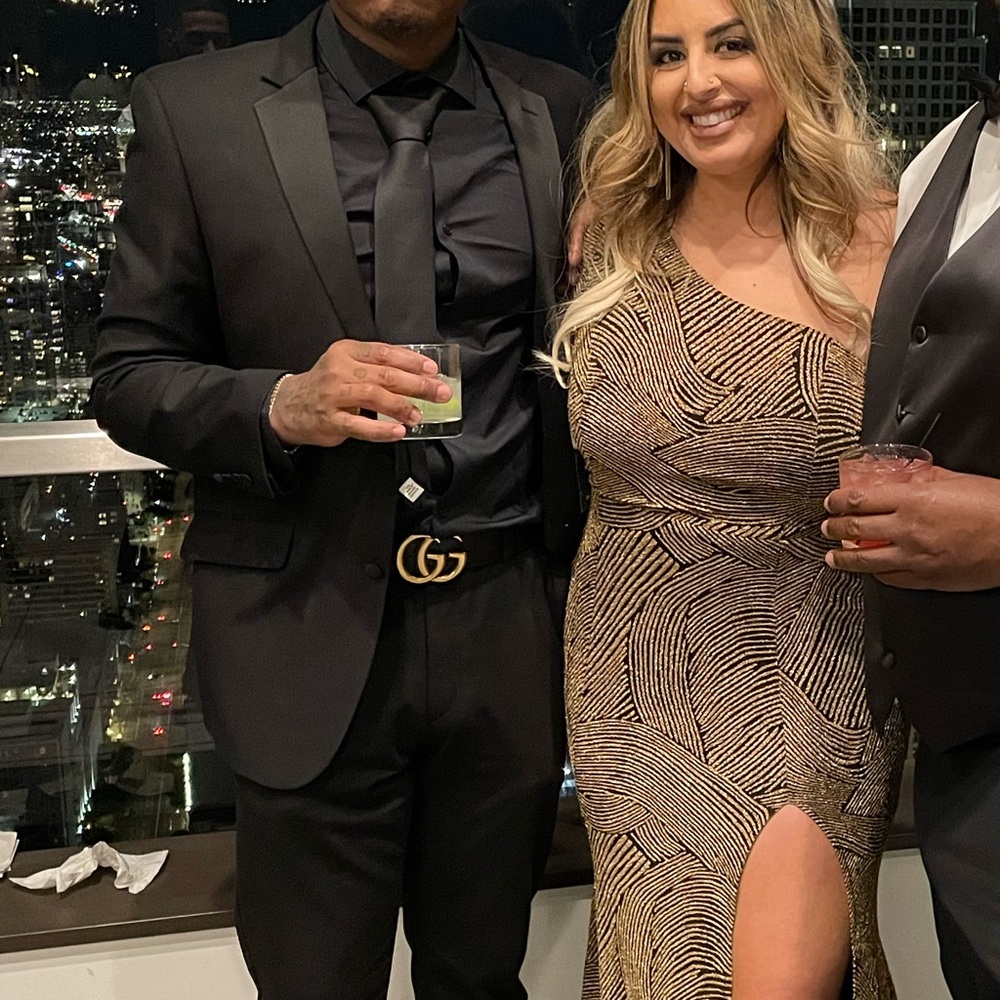One shoulder gown